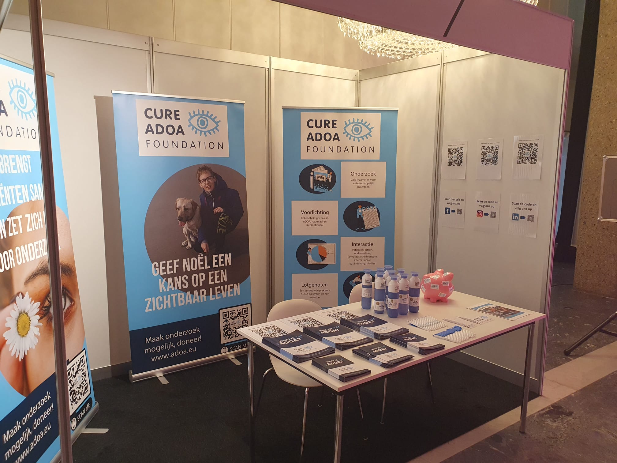 De Cure ADOA Foundation Stand.